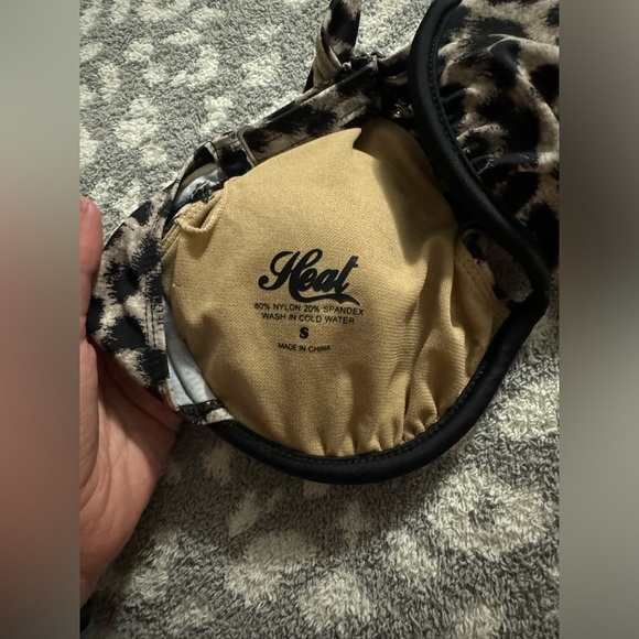 Cheetah Print Bikini Top - Picture 6 of 6